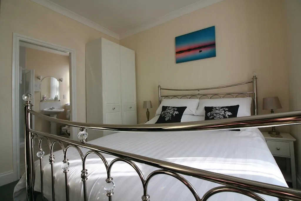 Lincoln House Bed & Breakfast Bridlington