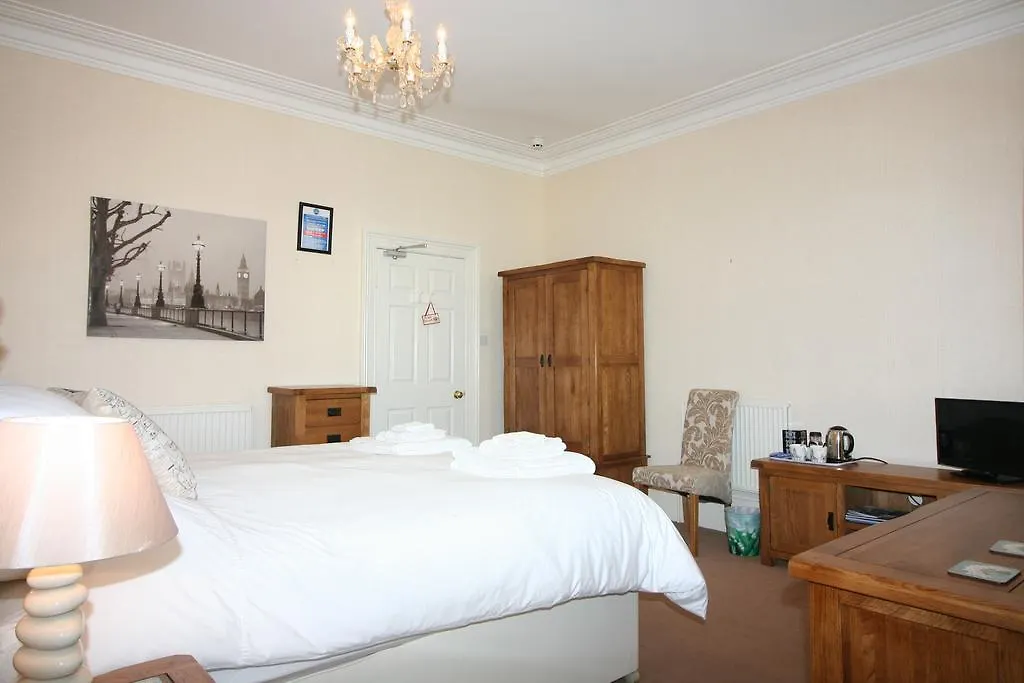 Lincoln House Bed & Breakfast Bridlington